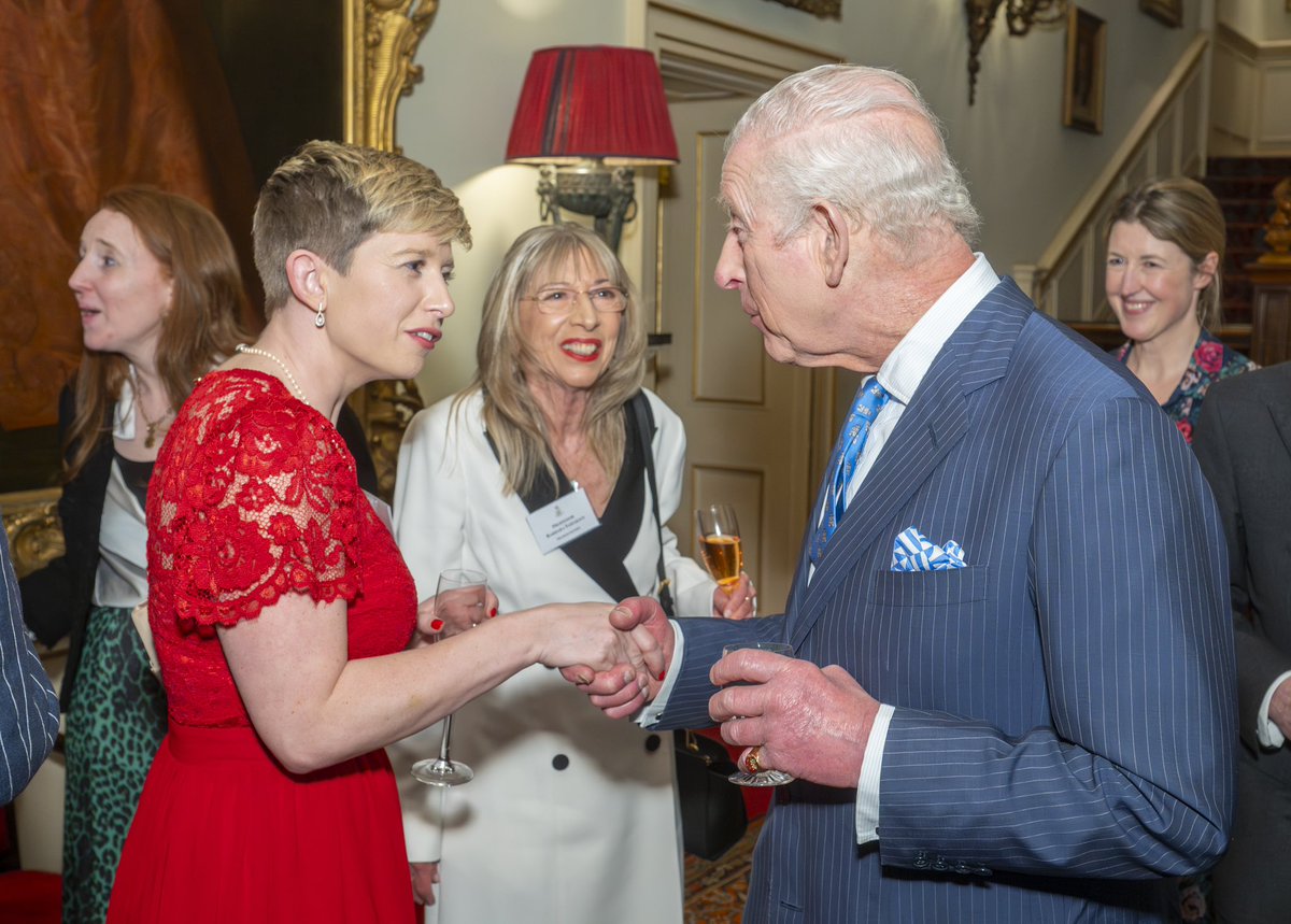 BJSahakian's tweet image. Reading is good for brain health, cognition and wellbeing. It was a wonderful celebration of “The Queen’s Reading Room” at Her Majesty The Queen’s Reception at Clarence House last week @DrCLangley @CambridgeUP @CUPBookshop