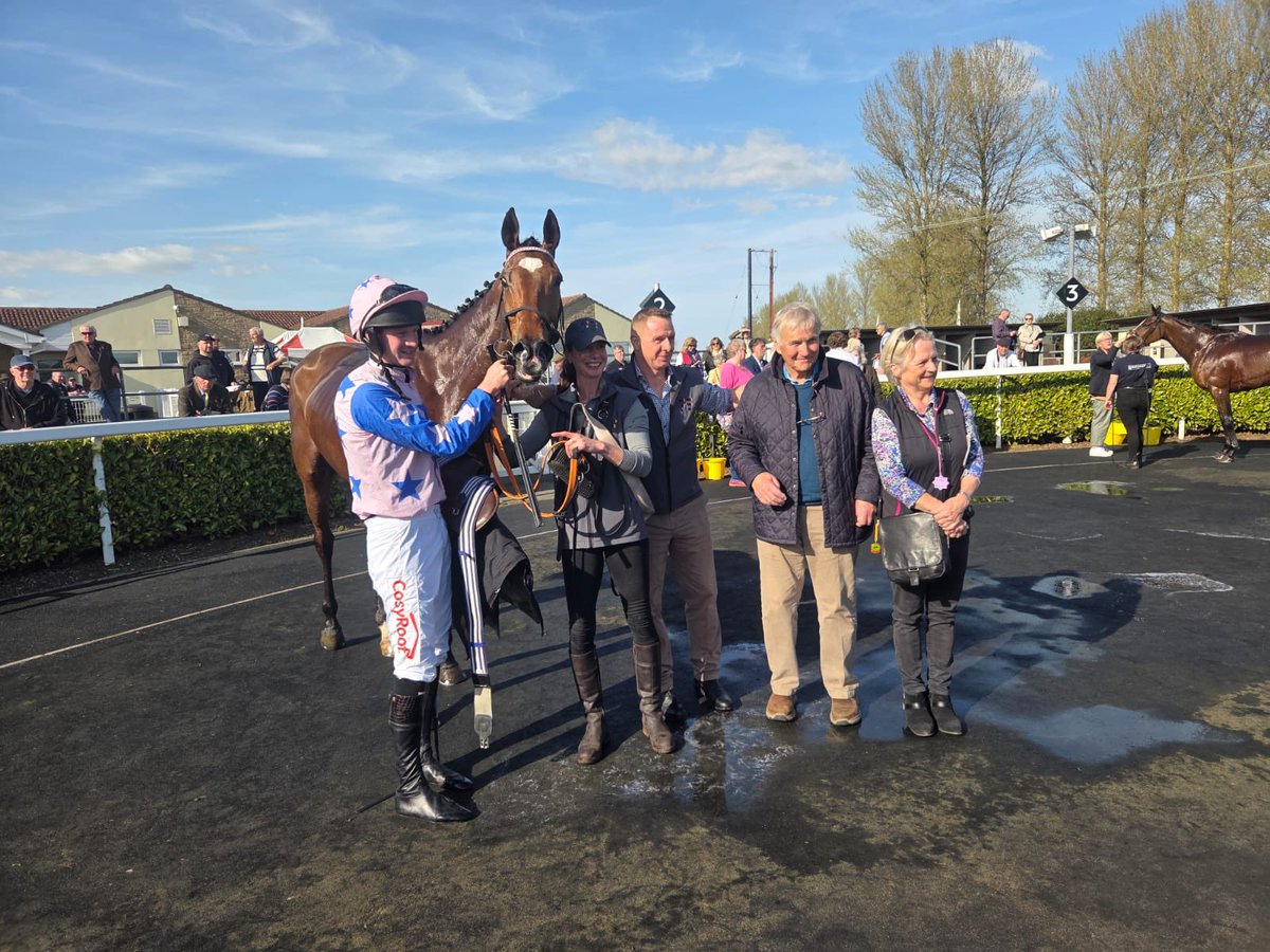 La Dolce Dolly ⭐️🥇🏆 <a href="/wincantonraces/">Wincanton Racecourse</a> <a href="/quinn_caoilin/">Caoilin Quinn</a>