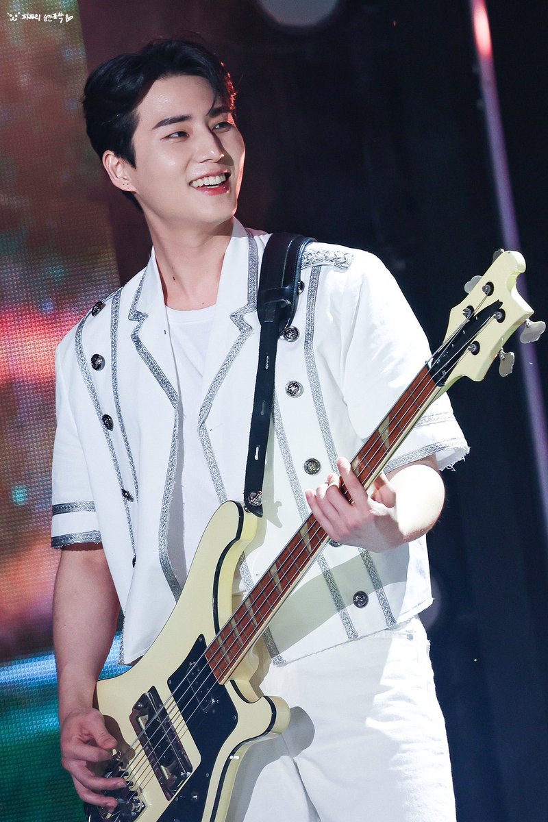 만우절이란거… 짱 조은거구나 //
그래서 모아본 만우절 영케이 모음 zip 𓂃𓈒𓏸