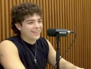 Juani hoy estuvo en el awantesentir un rato ❤️