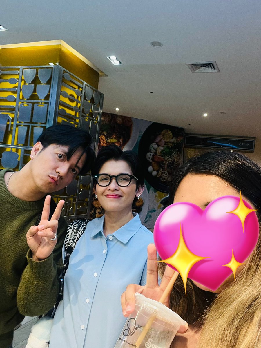 xu-kim family selca (2025) 😂

#AprilFoolsDay