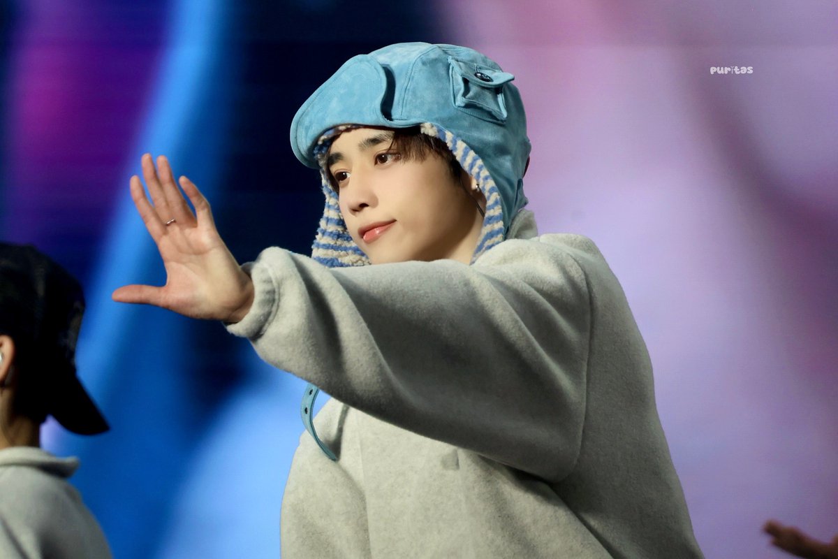 #AprilFoolsDay #만우절 ✨

#THEBOYZ #더보이즈
#SUNWOO #선우