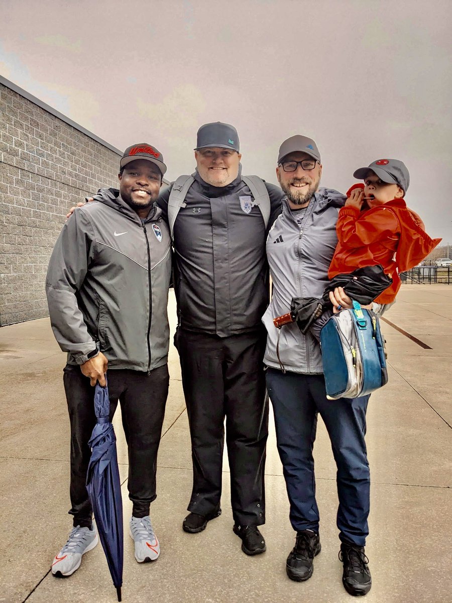 Great to have two of my dear friends, former players of mine, &amp; #OaklandMSOC legends, Stewart Givens &amp; Machel “Jumbo” James, &amp; their beautiful families come out to see me &amp; support my LTU team in a Spring game vs Davenport despite the rain/tornadoes ☔️🌪️⚽️