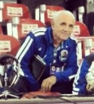 Se nos fue el profesor Jesús Souquet, voz comercial del circuito radiofónico de Marinos por muchos años, también con Caribes "¿Qué está pasando con los tiros libres?" Es su frase más icónica. Buen pedagogo, pero excelente persona. Te voy a extrañar profe. Vaya con Dios...