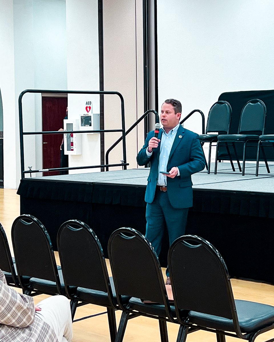St. Bernard Economic Development Foundation (@sbedf) on Twitter photo Developing the #StBernardParish workforce 💪✅
Last week's <a href="/TriParishWorks/">LWC Tri-Parish Works</a> Career Fair & Expo had a great turnout of both #Aerospace & Advanced #Manufacturing employers and job seekers in our community.
Looking for local opportunities or talent? ➡️ triparishworks.net Developing the #StBernardParish workforce 💪✅
Last week's <a href="/TriParishWorks/">LWC Tri-Parish Works</a> Career Fair & Expo had a great turnout of both #Aerospace & Advanced #Manufacturing employers and job seekers in our community.
Looking for local opportunities or talent? ➡️ triparishworks.net