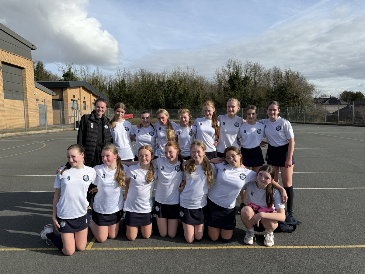Netball League Finals Night 

What an outstanding standard of netball played tonight by all the girls involved! 

Two rematches against CRGS to decide who clinches the league top spot and wins for both our Year 7’s and 8’s! 

Year 7
34-31 win 🥇 

Year 8
21-18 win 🥇