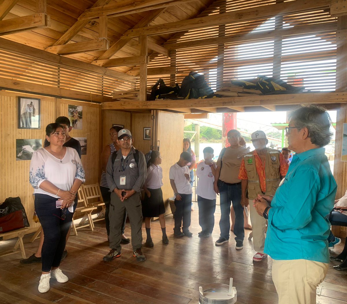 shorturl.at/YCZEt
Así vivimos la celebración del aniversario 25 de la escuela de la <a href="/islasantay/">Amigos de Santay</a>  y la exposición en el Observatorio por el Dia Mundial de los Humedales. Contada en las noticias de la Red Mundial de Humedales <a href="/WetlandLink/">Wetland Link International</a> <a href="/DiegoArcos14/">𝒟𝑖𝑒𝑔𝑜 𝒜𝑟𝑐𝑜𝑠 𝒮𝑎𝑎𝑣𝑒𝑑𝑟𝑎</a> <a href="/moniquemendoza/">Mónica Mendoza Saltos</a>