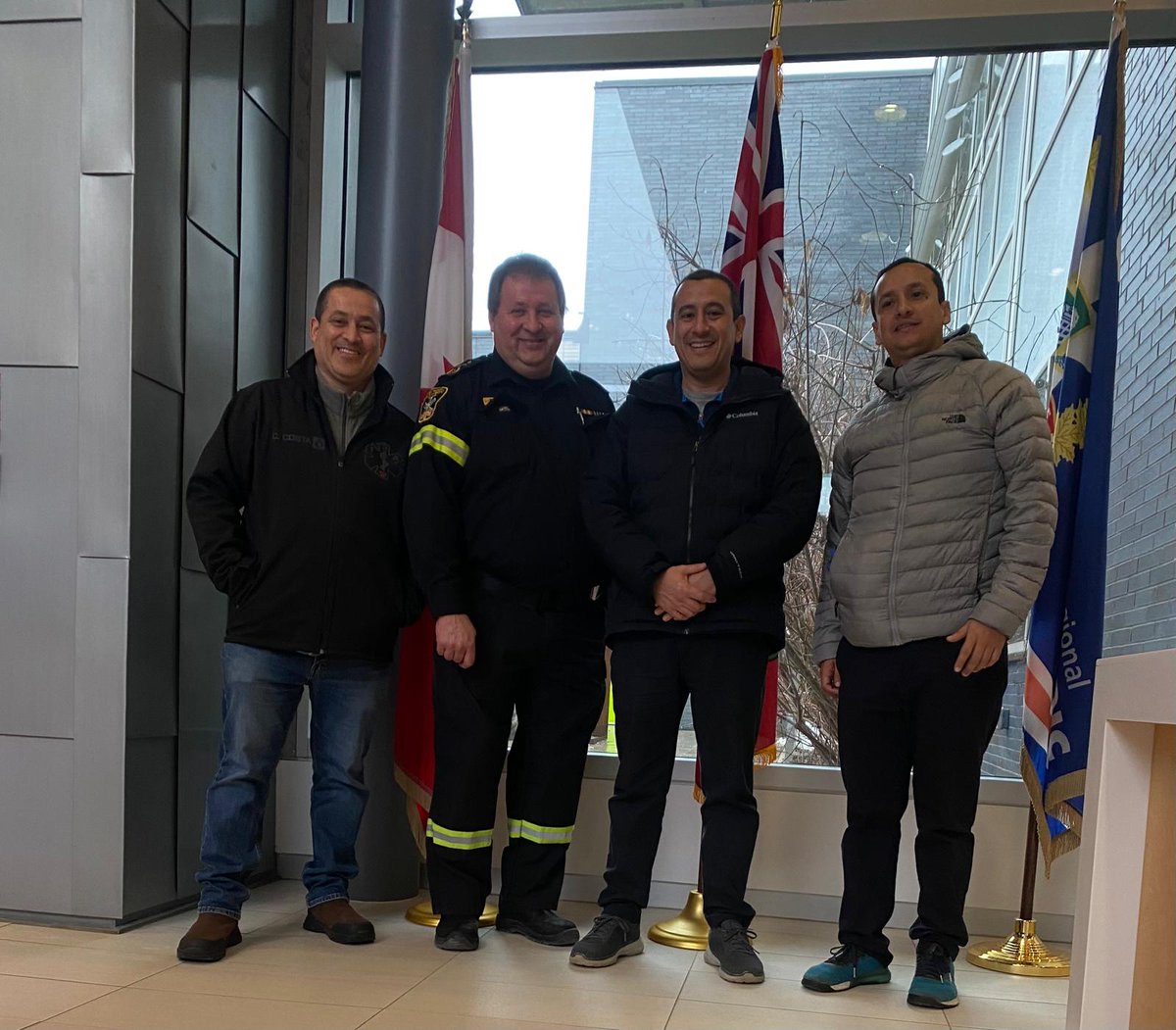 Bomberos de Surco (@bomberosdesurc0) on Twitter photo Compañía de Bomberos Santiago Apóstol 134 strengthens ties with Peel Regional Paramedic Services <a href="/Peel_Paramedics/">Peel Regional Paramedic Services</a> during their visit to Canada 🇨🇦🇵🇪. Thanks to César Costa <a href="/cosarb/">Cesar Costa - Arbulú</a> for coordinating the exchange. Special thanks to Chief Brian Gibson <a href="/PRPS_Chief/">Brian Gibson</a> for the support 🚑 Compañía de Bomberos Santiago Apóstol 134 strengthens ties with Peel Regional Paramedic Services <a href="/Peel_Paramedics/">Peel Regional Paramedic Services</a> during their visit to Canada 🇨🇦🇵🇪. Thanks to César Costa <a href="/cosarb/">Cesar Costa - Arbulú</a> for coordinating the exchange. Special thanks to Chief Brian Gibson <a href="/PRPS_Chief/">Brian Gibson</a> for the support 🚑