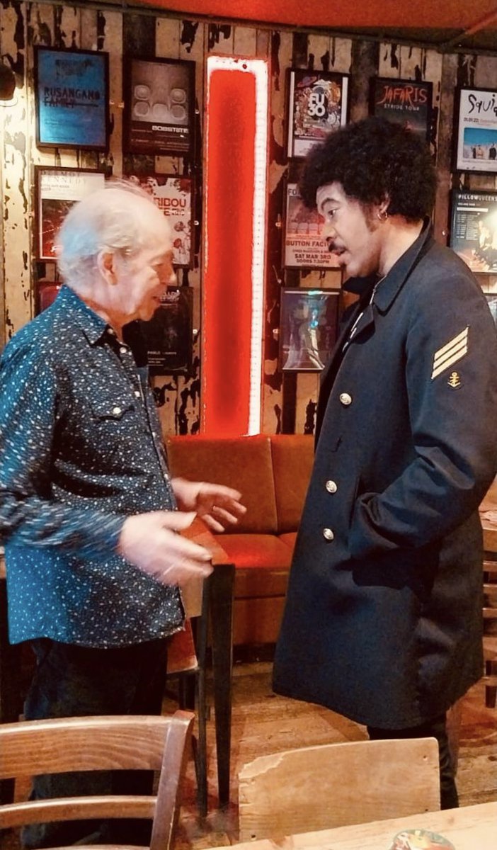 Eric Bell and Peter M Smith playing Philip Lynott talking stage tactics for Moonlight ahead of sold out shows in Vicar Street Dublin at the Irish Rock N Roll Museum Experience #moonlight #dublin #ericbell #petermsmith #dublin
