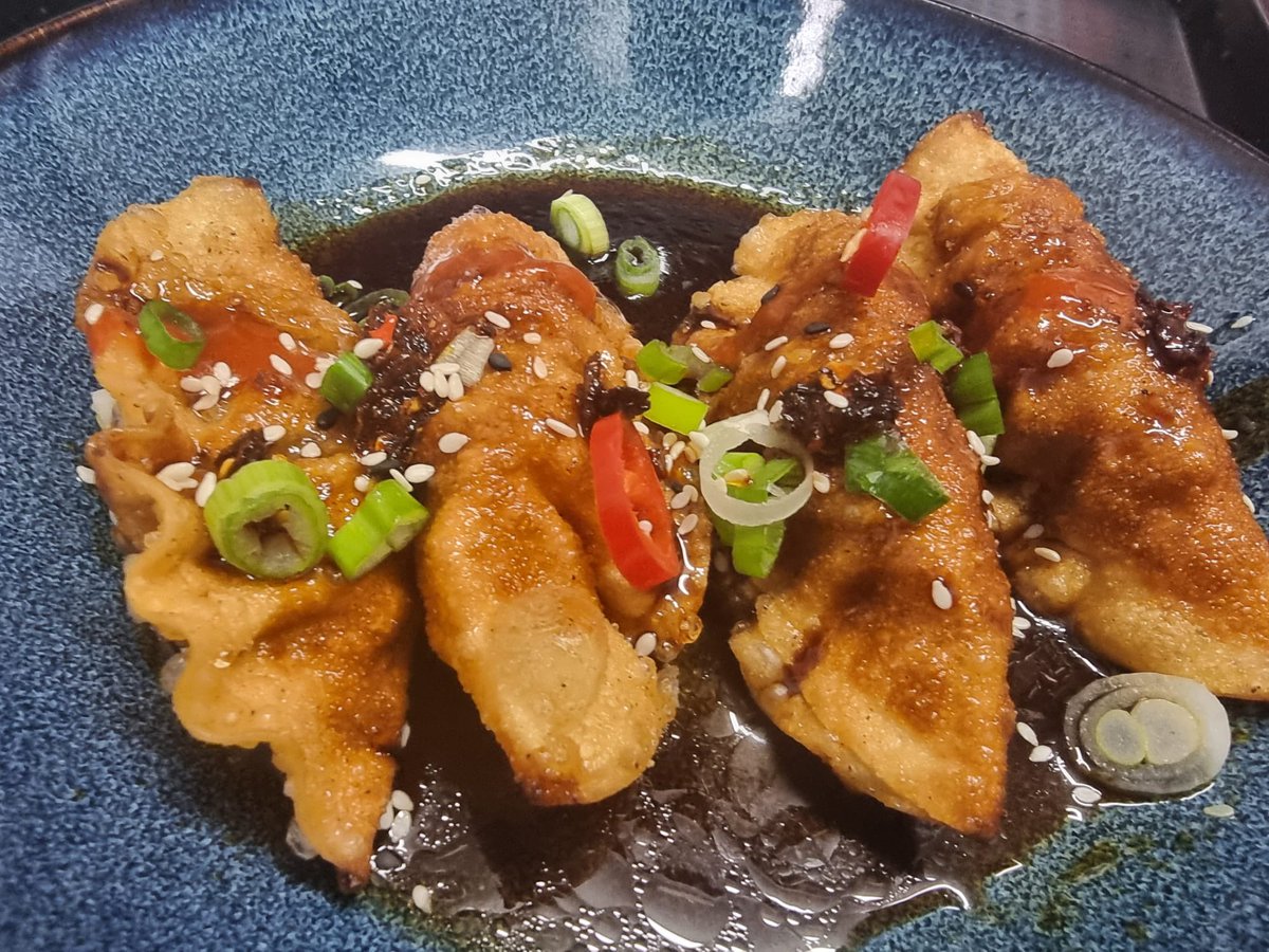 GooseTap's tweet image. Its food van Saturday this week! We’ve got the amazing @NasiLemak_MCR Back in. Usual times of 12-7 or until sold out!