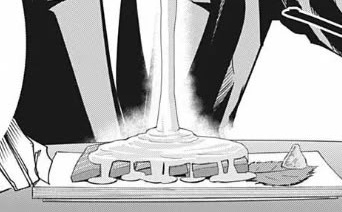 “  ฮึม . . ฮึม  อ้าว  พวกเธอยังไม่เข้านอนกันหรอกเหรอ  ?  ฉันมีซาชิมิราดน้ำผึ้งหนึ่งที่  หากพวกเธอสนใจจะเพลิดเพลินมันไปกับฉัน  ในฐานะผู้รักน้ำผึ้งอย่าง ‘ ใจจริง ’ น่ะนะ  ?  ”