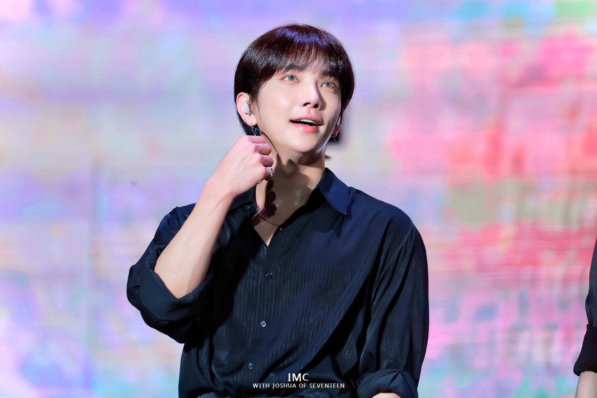 250215 조슈아 

#조슈아 #JOSHUA #세븐틴 #SEVENTEEN #洪知秀 #ジョシュア