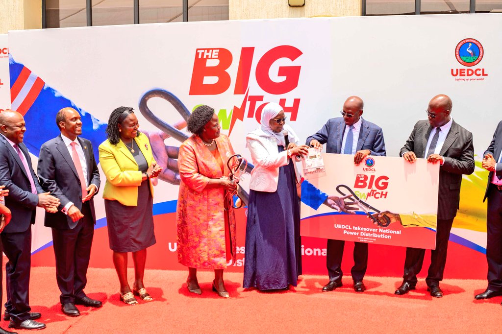 UEDCLTD's tweet image. #UEDCLUpdate:
Today will go down in Ugandan history as our Shareholder Canon Dr. @NankabirwaRS received the distribution assets formerly operated by @UmemeLtd for 20-years. The same have been handed over to #UEDCL for O&amp;amp;M effective 1 April 2025. S.C.A..
#TheBigSwitch
