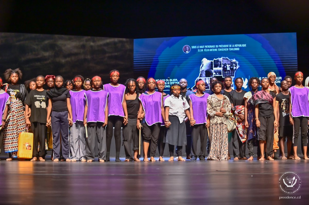 Au cours d’une cérémonie solennelle organisée, ce lundi 31 mars 2025 au Centre culturel international de Kinshasa, le Président de la République Félix Antoine Tshisekedi Tshilombo a donné le coup d’envoi des travaux de la table ronde pour l’appropriation du genocide pour les