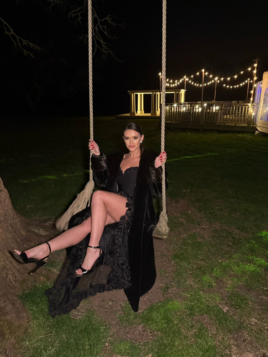 BROOK AMELIA WRIGHT (@brookwright_) on Twitter photo 