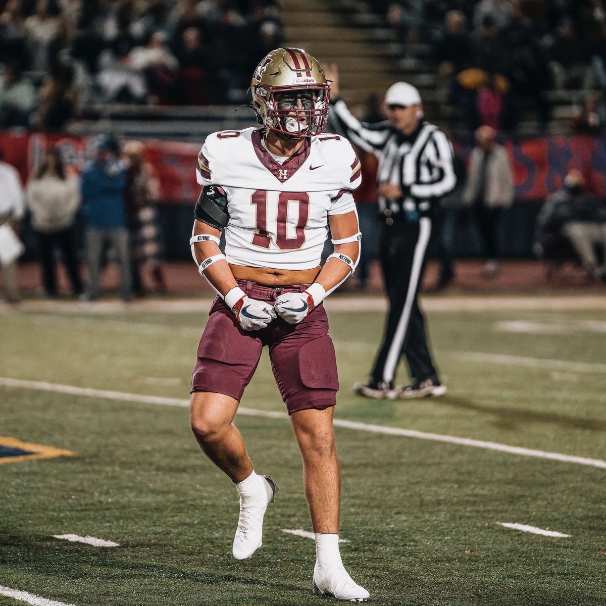 ๐๐จ๐๐๐ก ๐๐ฒ๐๐ง ๐๐ข๐ง๐๐ฌ๐๐ฒ (@wpg_coach_rip) on Twitter photo If youโre looking for a smart, physical, every down LB come see this guy!!! Turn the tape on because this kid can flat out ball!!! <a href="/Coleman_W10/">Coleman Williams</a> If youโre looking for a smart, physical, every down LB come see this guy!!! Turn the tape on because this kid can flat out ball!!! <a href="/Coleman_W10/">Coleman Williams</a>