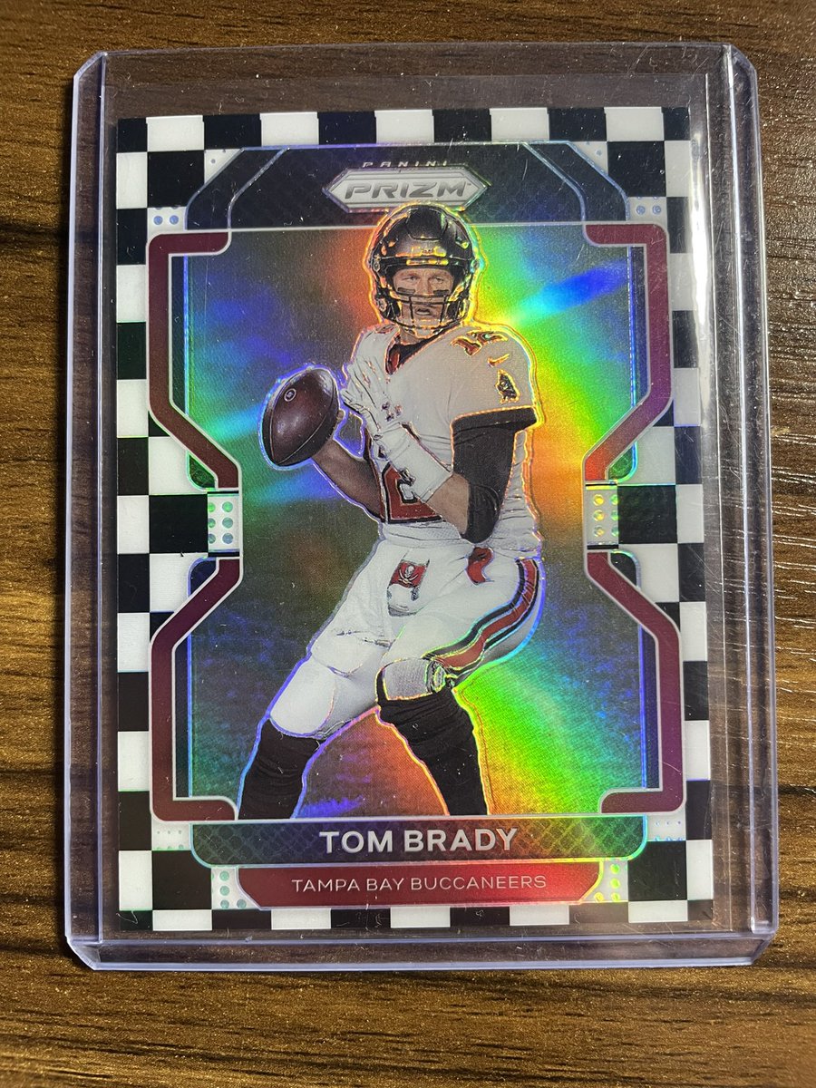 CardsSaw's tweet photo. Brady Checkerboard

$85 shipped https://t.co/JGfC4fHPqo