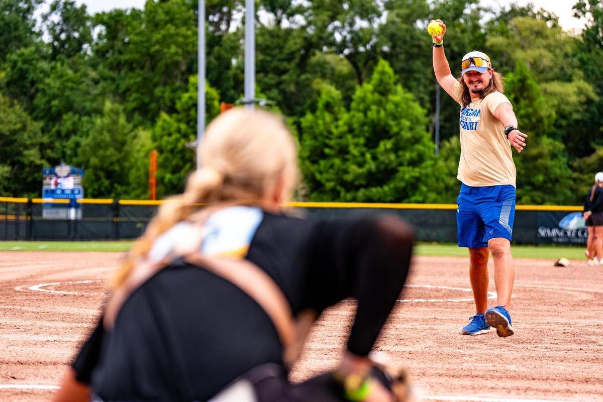ProSwings_'s tweet photo. 🚨 $100 CAMP DISCOUNT ENDS TOMORROW 🚨
Get one day of camp FREE by registering for 3 days by tomorrow April 1st!!
Get registered ASAP to get our discounted rate to attend our College Exposure Camp 🙌🏼
📆 August 8-10th 
📍 Soldiers Creek, Longwood, FL
💻 ProSwings. Com
#ProSwings https://t.co/TIhAyt8FJQ