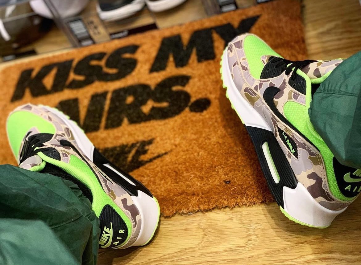 Will Hearley (@whirly90) on Twitter photo The last day of #marchMaxness and the AirMax90 Duck Camo Volt was my choice of AirMax today.
#yoursneakersaredope #snkrs #snkrsliveheatingup #snkrskickcheck #KOTD #airmaxmonth #wearyourair #airmaxalways The last day of #marchMaxness and the AirMax90 Duck Camo Volt was my choice of AirMax today.
#yoursneakersaredope #snkrs #snkrsliveheatingup #snkrskickcheck #KOTD #airmaxmonth #wearyourair #airmaxalways