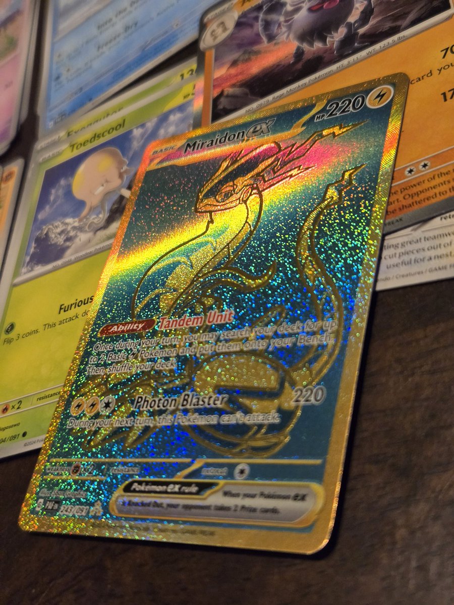 PuppyboyNova's tweet image. Whoa chill out miraidon

#pulls
#Pokemon