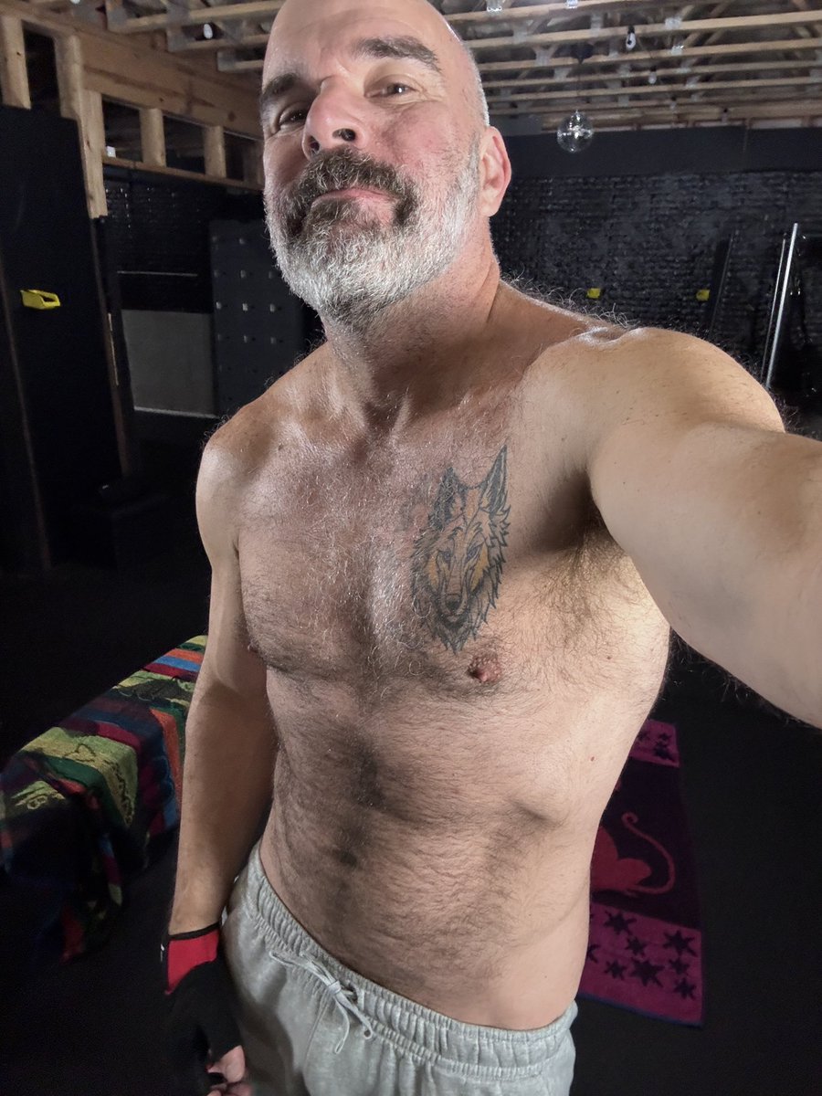 Titanius 🔜 TBRU tweet media