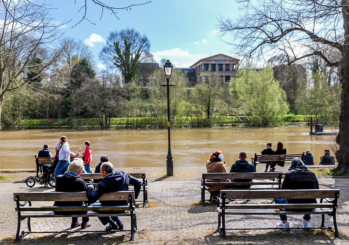 The River Dee. Chester UK

#Chester