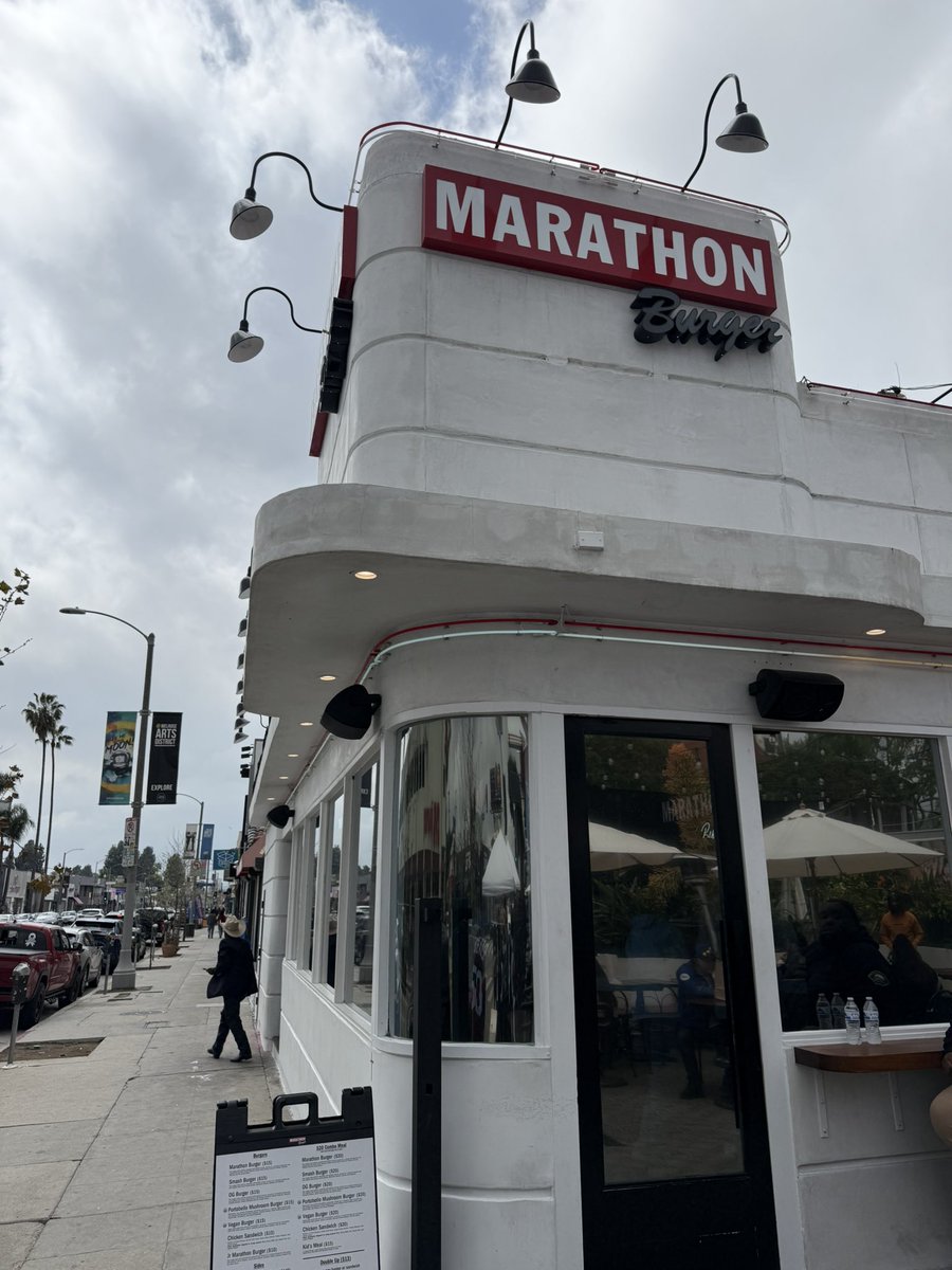 plyteboy's tweet image. Life is just a marathon…grind until it’s over with!! RIP Nip the great! 🏁 

Today is a reminder to go after your wildest dreams! Go be great 🫶♾️🌊