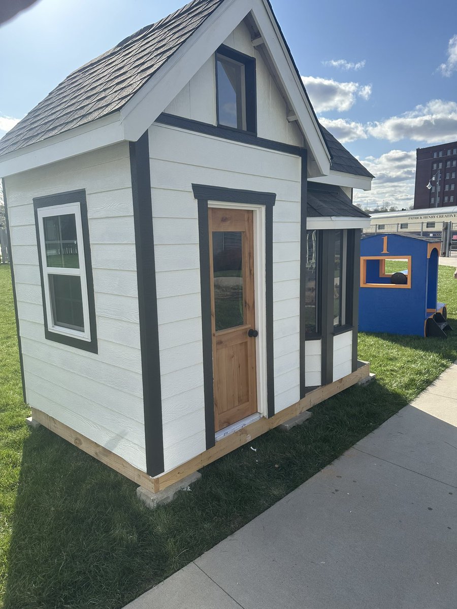 LHS Construction tweet media