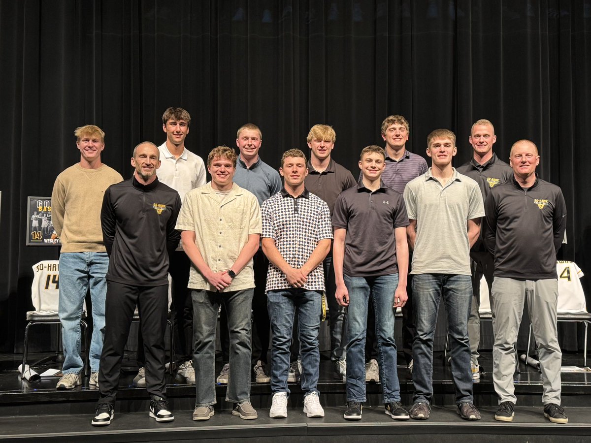 24-25 Banquet in the books.  9 seniors…9 great young men!  Thanks for the memories fellas! 🏀🦅