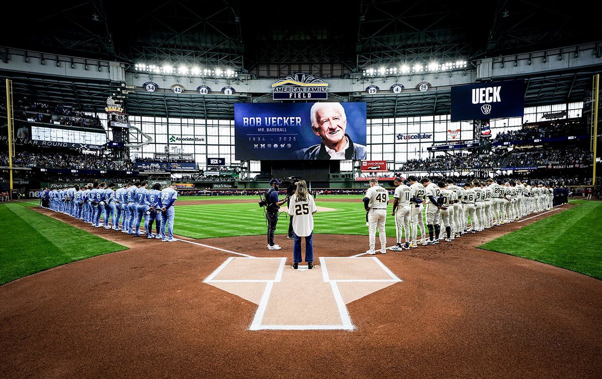 Milwaukee Brewers tweet media