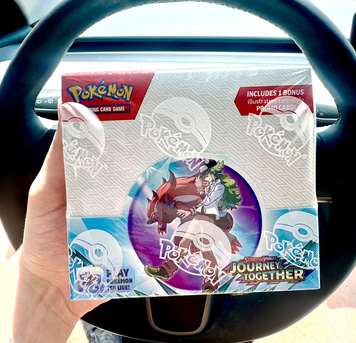Collector_Rand's tweet image. 🚨MONDAY Stream Update🚨

👉5pm PST / 8pm EST on Twitch👈

I was fortunate enough to get multiple Booster boxes of Journey Together on release day… 
So tonight I’m giving one away🍀

I’ll chose multiple people that:
Like❤️ and Retweet🔁 this tweet to be entered