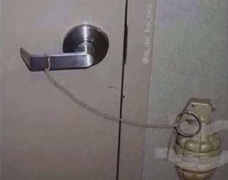 Quand ta femme en a marre d’attendre que tu rentres ,et qu’elle va se coucher