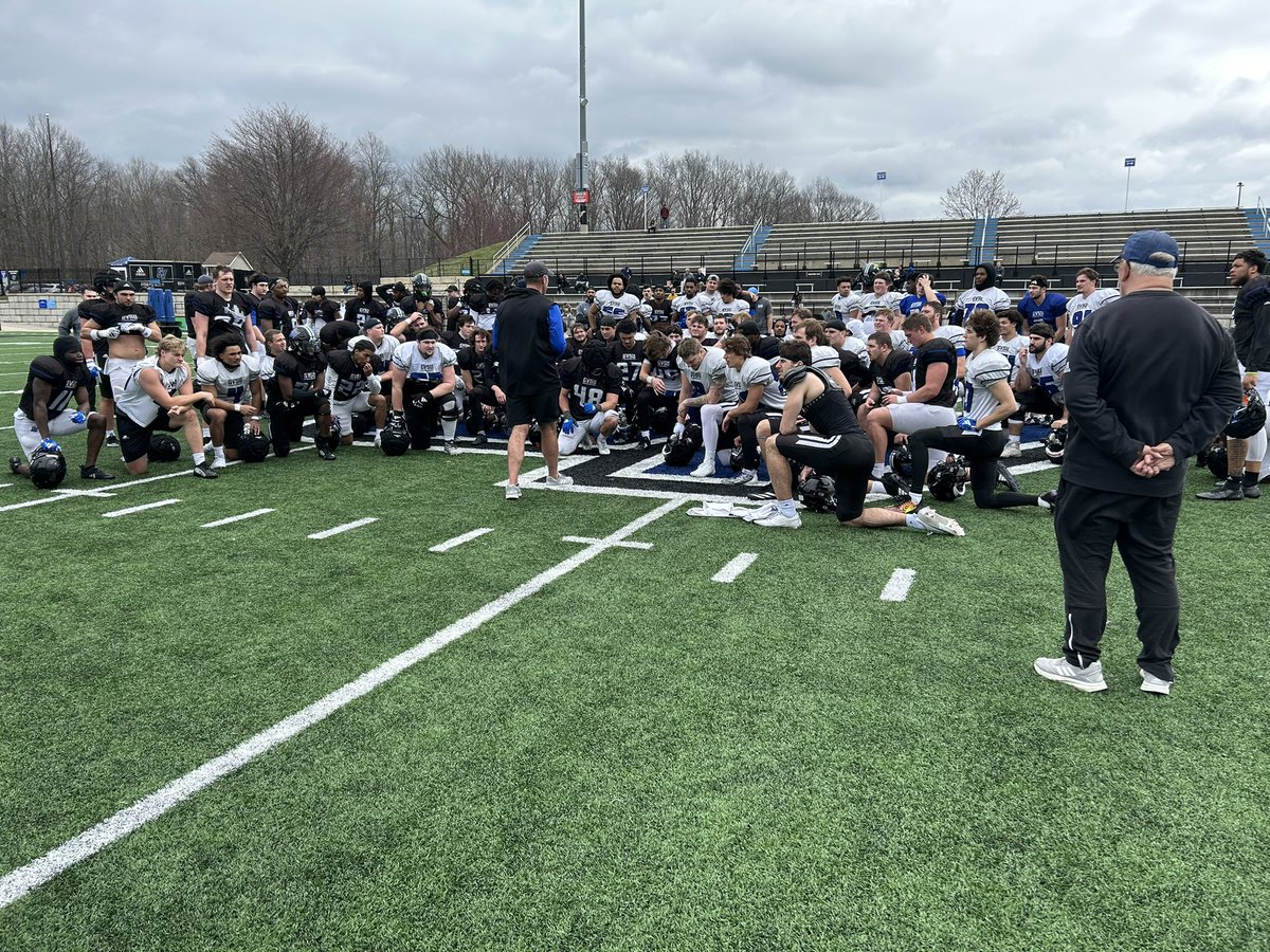 GVSU Football tweet media