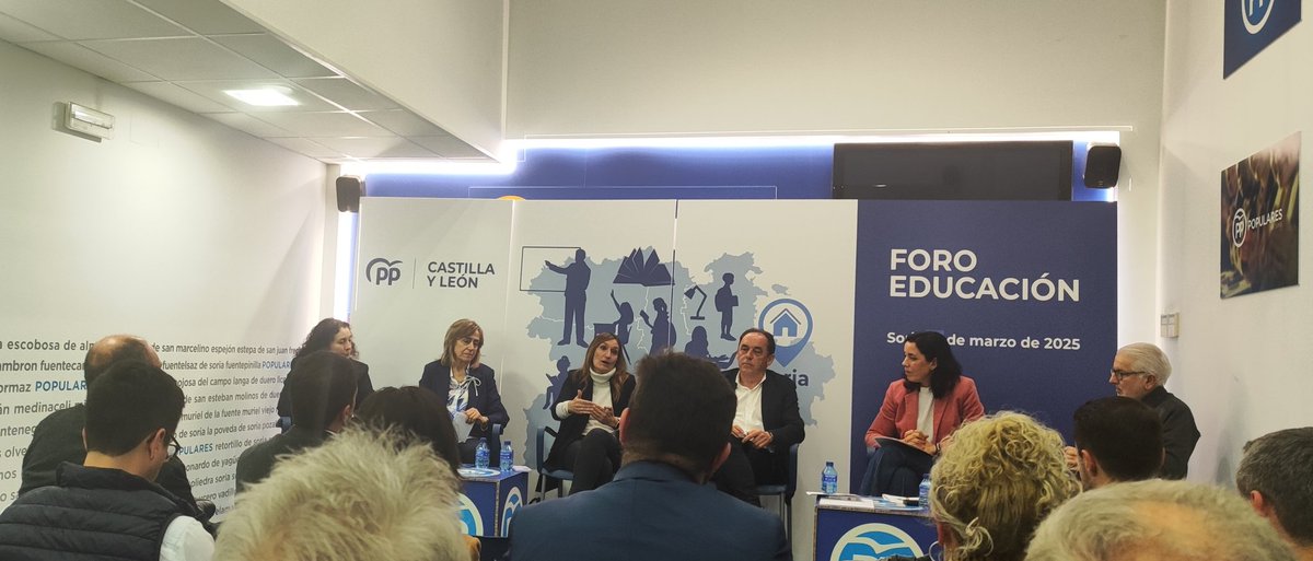Educación en Castilla y León. 
Hechos, realidades, datos, consenso = calidad educativa. 
Gracias por la invitación al PP Popular. Foro de Educación
 <a href="/pp_soria/">Partido Popular de Soria</a> <a href="/RocioLucas_/">Rocío Lucas</a> <a href="/fsiecyl/">FSIE CyL</a>