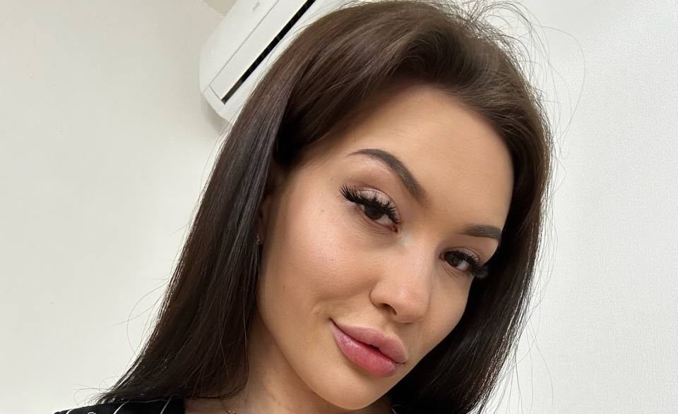 vipkitten_ tweet media