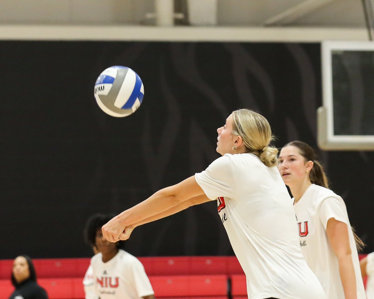 📸 from our spring match Thursday night vs MCC🐾

#OnAMission