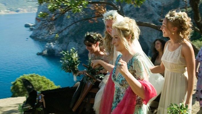 merylsglasses's tweet image. Get me to God’s country