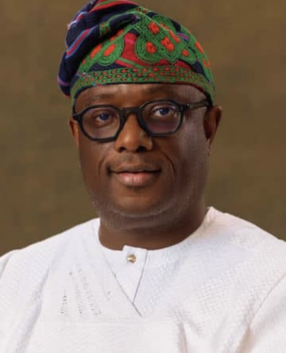 IkoroduB's tweet image. Happy Birthday to a Great man! a Great leader! Ikorodu Favourite! May Almighty God continue to grant your heart desires sir!🙏🏽❤️🎉