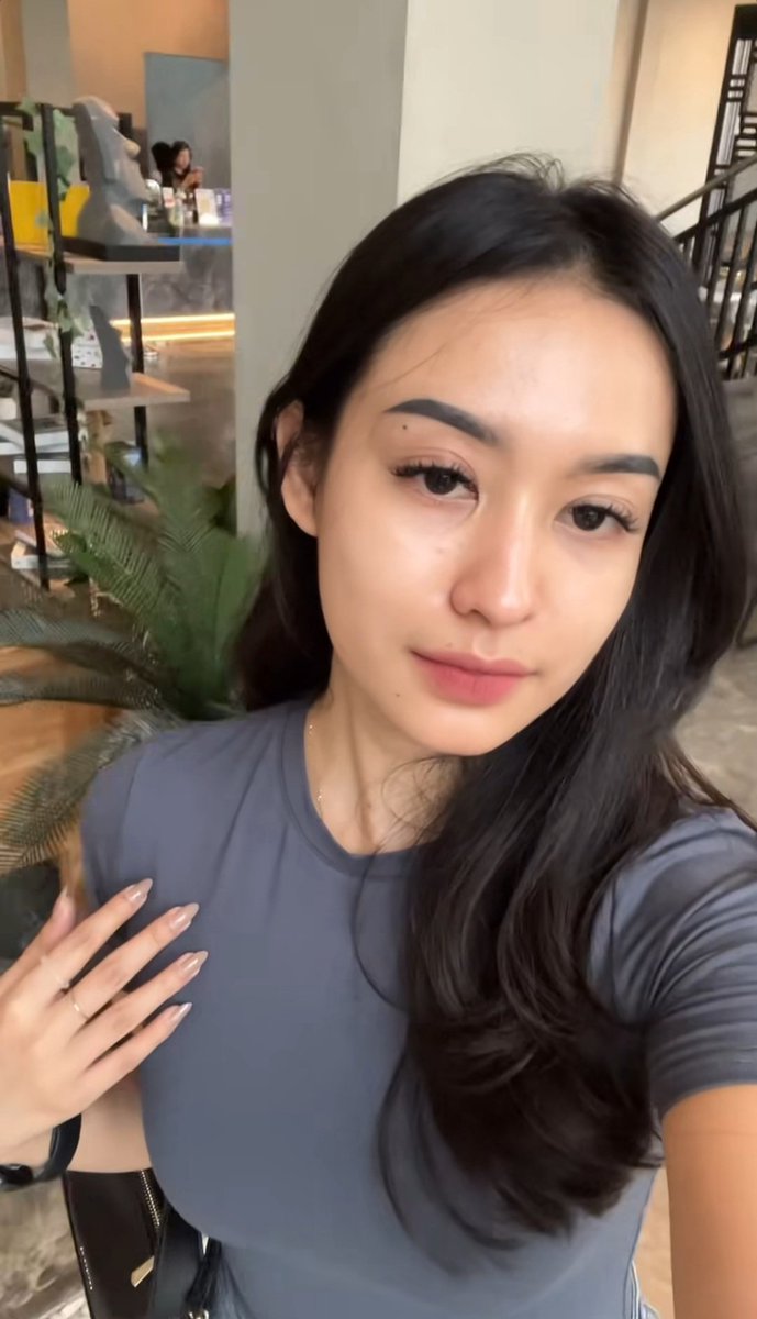 nightlunch_'s tweet photo. #22 Vik4muuu
ahhh enak banget habis buang pejuh sambil bayangin disepong sm doi 💦💦 pengen gua sodokin sampe mentok dan gk bisa nafas 🥵🥵

Streak: 1 https://t.co/RHKNO8inCp