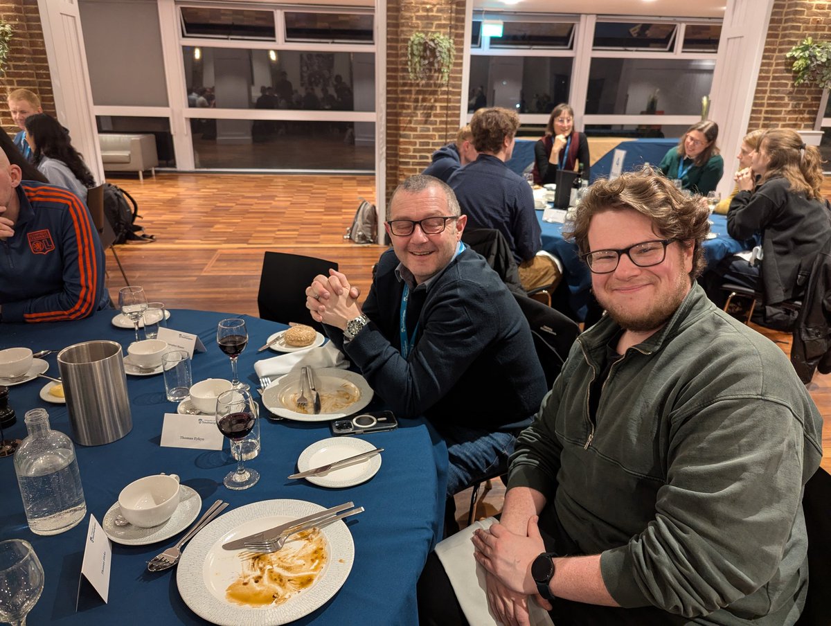 Everyone is having a lovely time at the dinner at our NMRDG conference!! #nmrchat