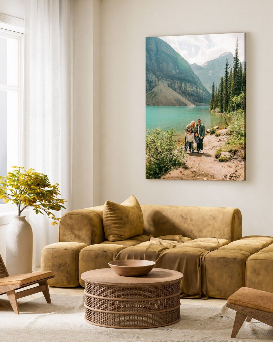 Spring is in the air, and so are the memories waiting to be captured! Refresh your space with prints that bloom with meaning—because every season deserves to be remembered. 🌸