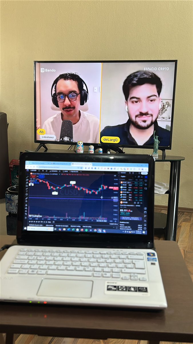Alexdancefx's tweet photo. Iniciando la semana 😎🙏🏼 y terminando el mes de Marzo 😎 con @EspacioCripto @abrahamcr @deLarg0
Muy buen programa
#cripto #espaciocripto https://t.co/255bh5m6Og