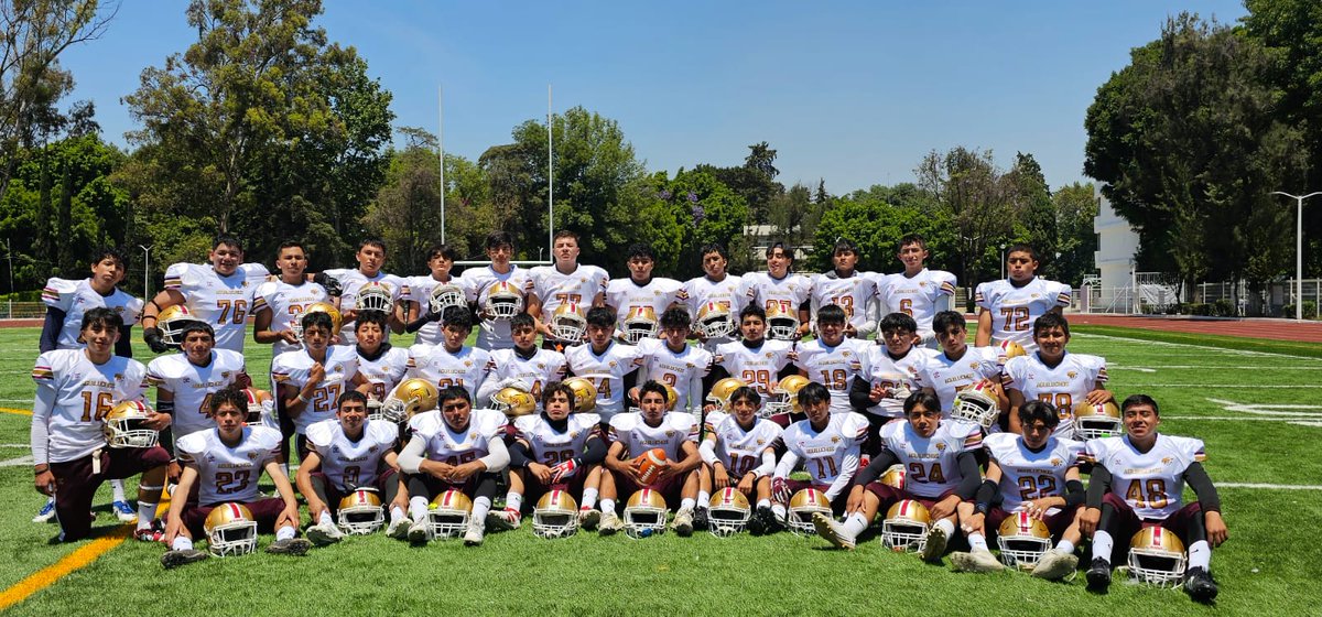 Cenhchofic's tweet photo. 🏈 Este sábado se llevó a cabo el Kick Off de la temporada de primavera @Ofamofootball, donde nuestro equipo Aguiluchos CENHCH se enfrentó a los Bulldogs de Poza Rica. 💪🔥

¡A seguir con todo en la temporada! 🏆🐦 https://t.co/ucJTeBbP5t