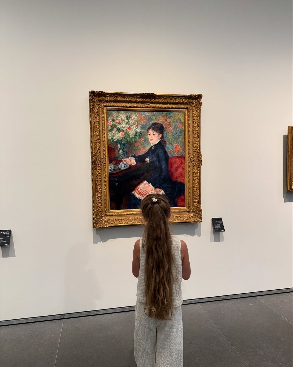 thinkspace_a's tweet image. &quot;Classic art and precious moments 🖼️✨ A serene Sunday well spent soaking in beauty and history. #ArtGallery #SundayVibes&quot;