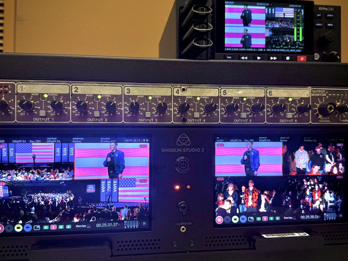 JonathanMoon's tweet image. I can add the one and only @elonmusk to my resume of live events I’ve worked. I was responsible for live-streaming and records for his town hall meeting in Wisconsin

@MoonMediaTV #MoonMedia #ElonMusk