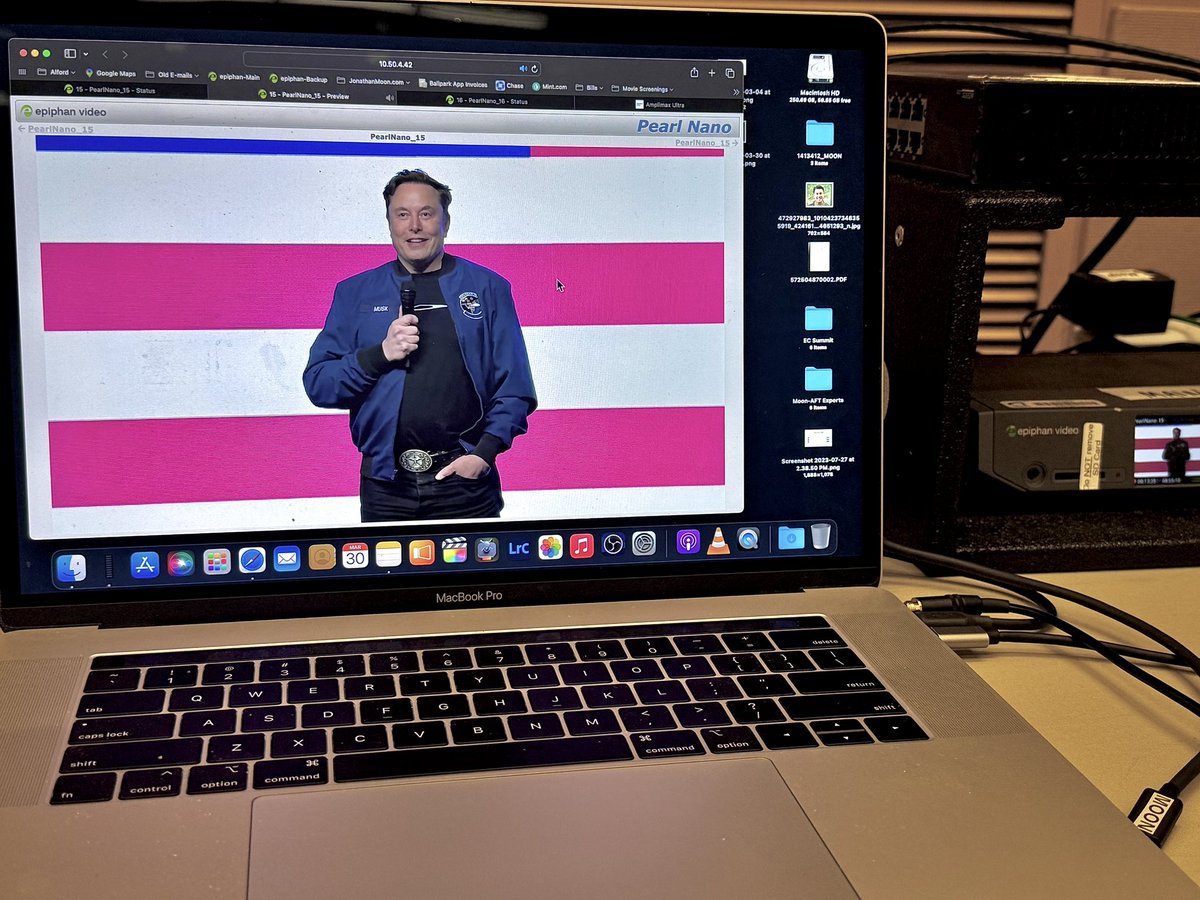 JonathanMoon's tweet image. I can add the one and only @elonmusk to my resume of live events I’ve worked. I was responsible for live-streaming and records for his town hall meeting in Wisconsin

@MoonMediaTV #MoonMedia #ElonMusk