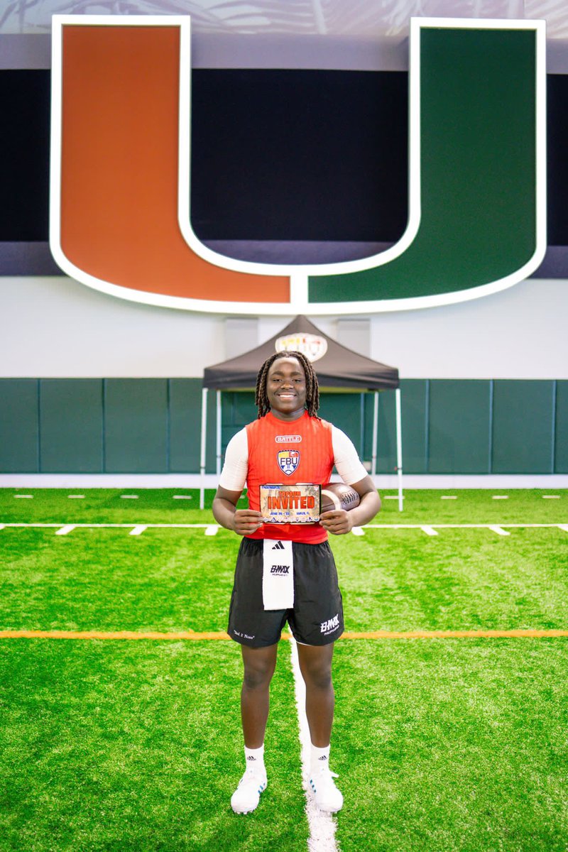 Bmax_thedux's tweet image. Thanks @FBUcamp for an Amazing camp at the University of Miami! I was named to the All Camp Team, I Received an Invite to  FBU Top Gun and I was selected for the FBU 2025 Freshman All-American Game Watchlist! #🧱by🧱 #GodFamilyEducationSports #Blessed