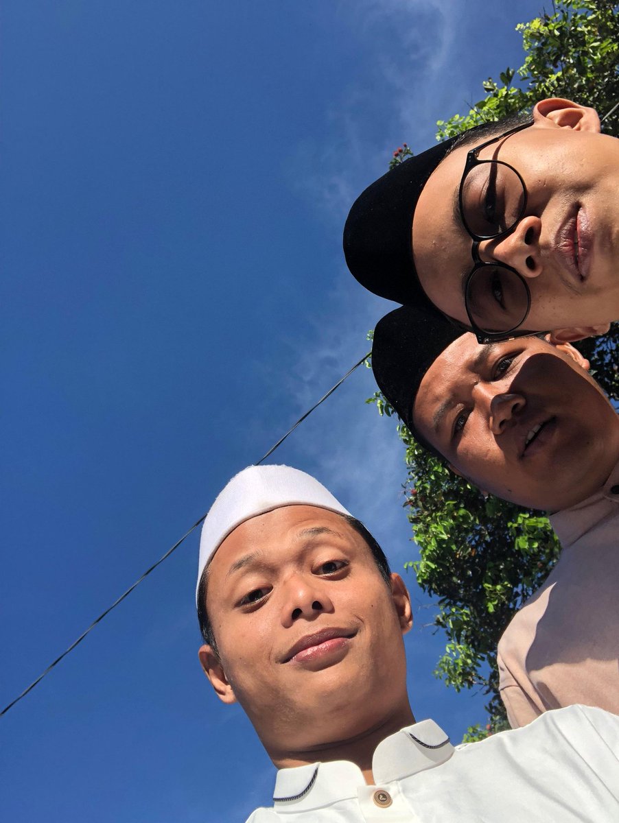 Minal aidin walfaidzin. Taqabbalallahu minna wa minkum, taqabbal ya karim yawww. 🙏🏼🌻