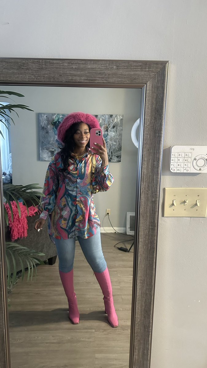 callher_yan's tweet image. March Fashion #marchrecap 🧵

1/6 Flower Show Fit