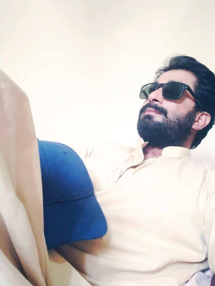 نصیر آباد سے تعلق رکھنے والے رحمت علی ولد علی شیر ، کاشف علی ولد محمد اسلم کو کوئٹہ کلی بنگلزئ سےمورخہ 29/3/2025 رات 2:30 بجے سی ٹی ڈی اور خفیہ اداروں کے اہلکاروں نے گھر میں گھس کر تشدد کرنے کے بعد لاپتہ کر دیا جن کے بارےمیں انکے خاندان کو تاحال کوئی علم نہیں۔
#StopBalochGenocide